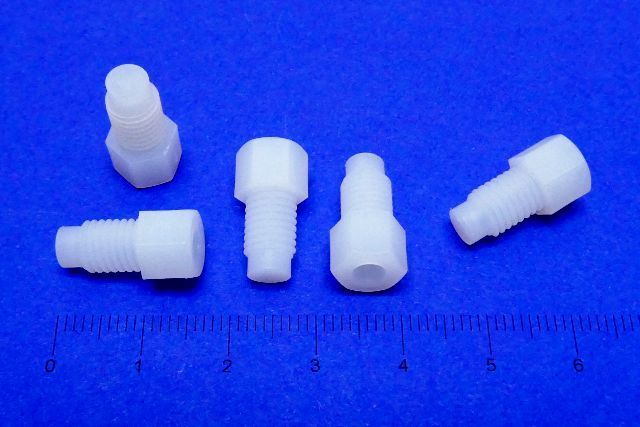 Plug Tefzel 14-28 Hex Head IDEX HS P-123